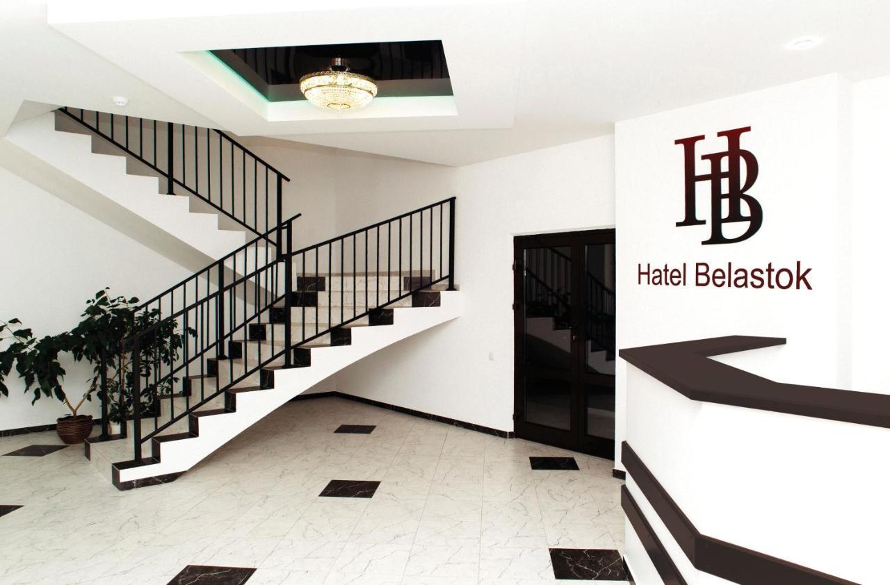Belastok Hotel Njasvizj Eksteriør bilde