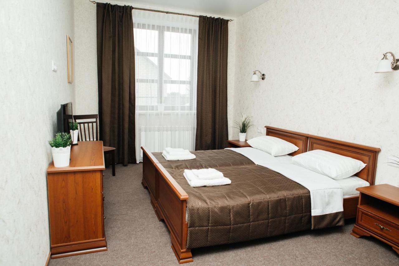 Belastok Hotel Njasvizj Eksteriør bilde
