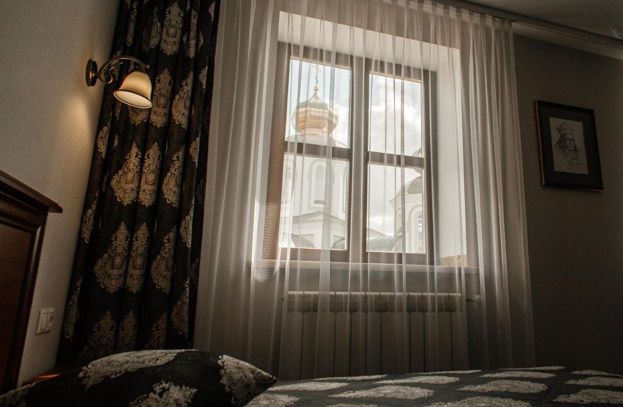 Belastok Hotel Njasvizj Eksteriør bilde