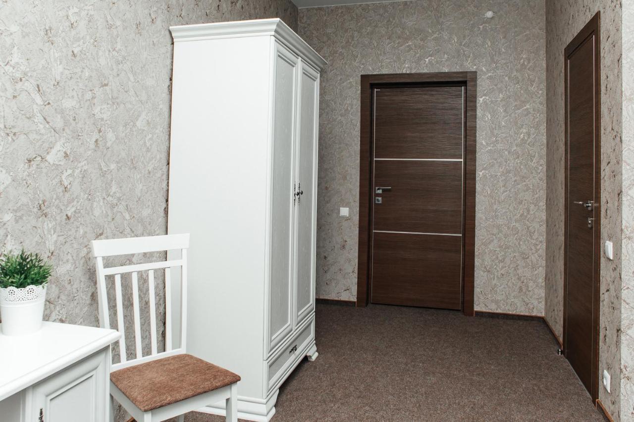 Belastok Hotel Njasvizj Eksteriør bilde